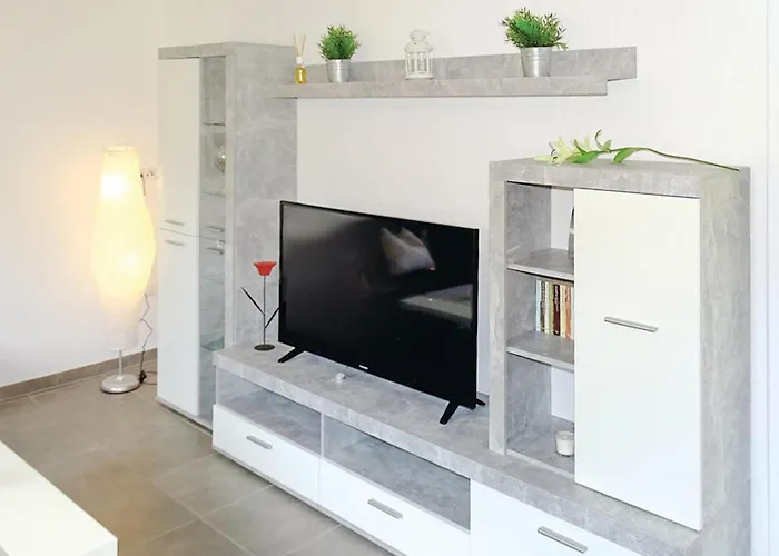 بيت للعطل Cozy In With Wifi شفيرين